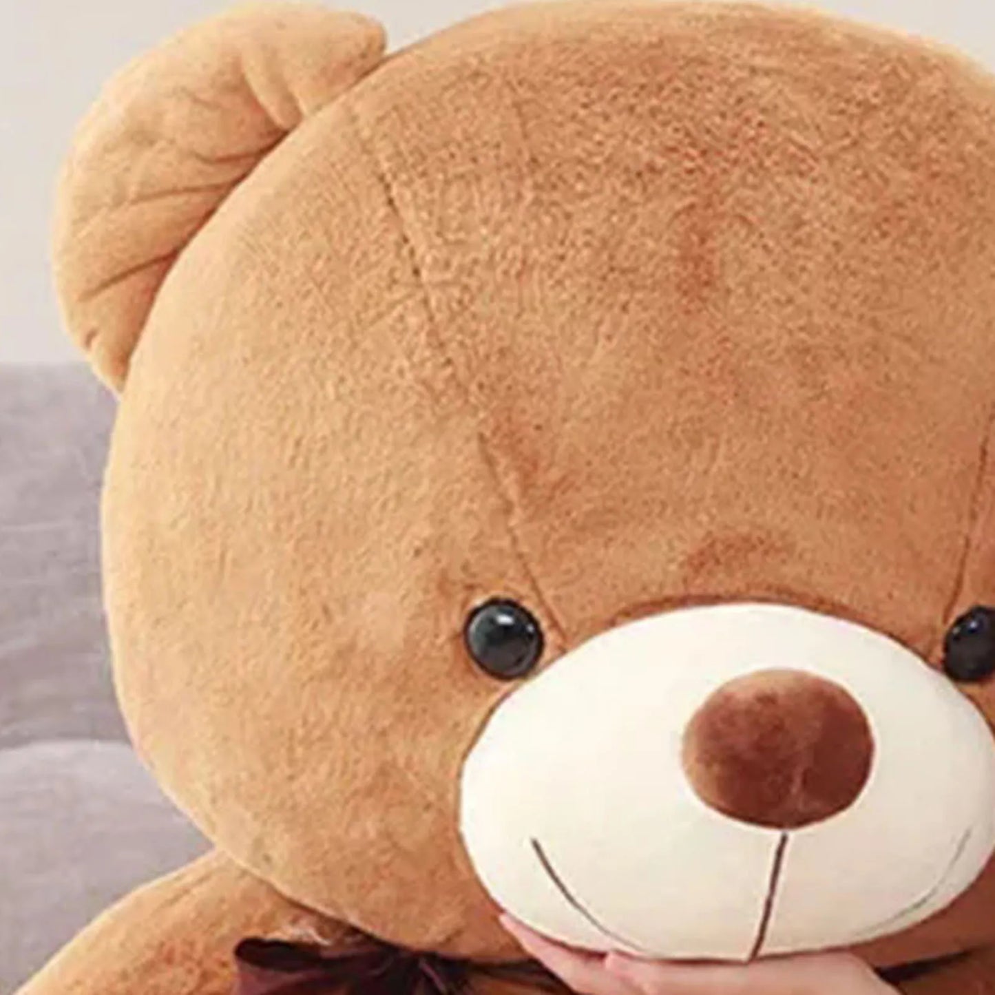 Plush Giant Bear Toy - Soft Soother for Baby, Kids, and Adults, Perfect for Claw Machines